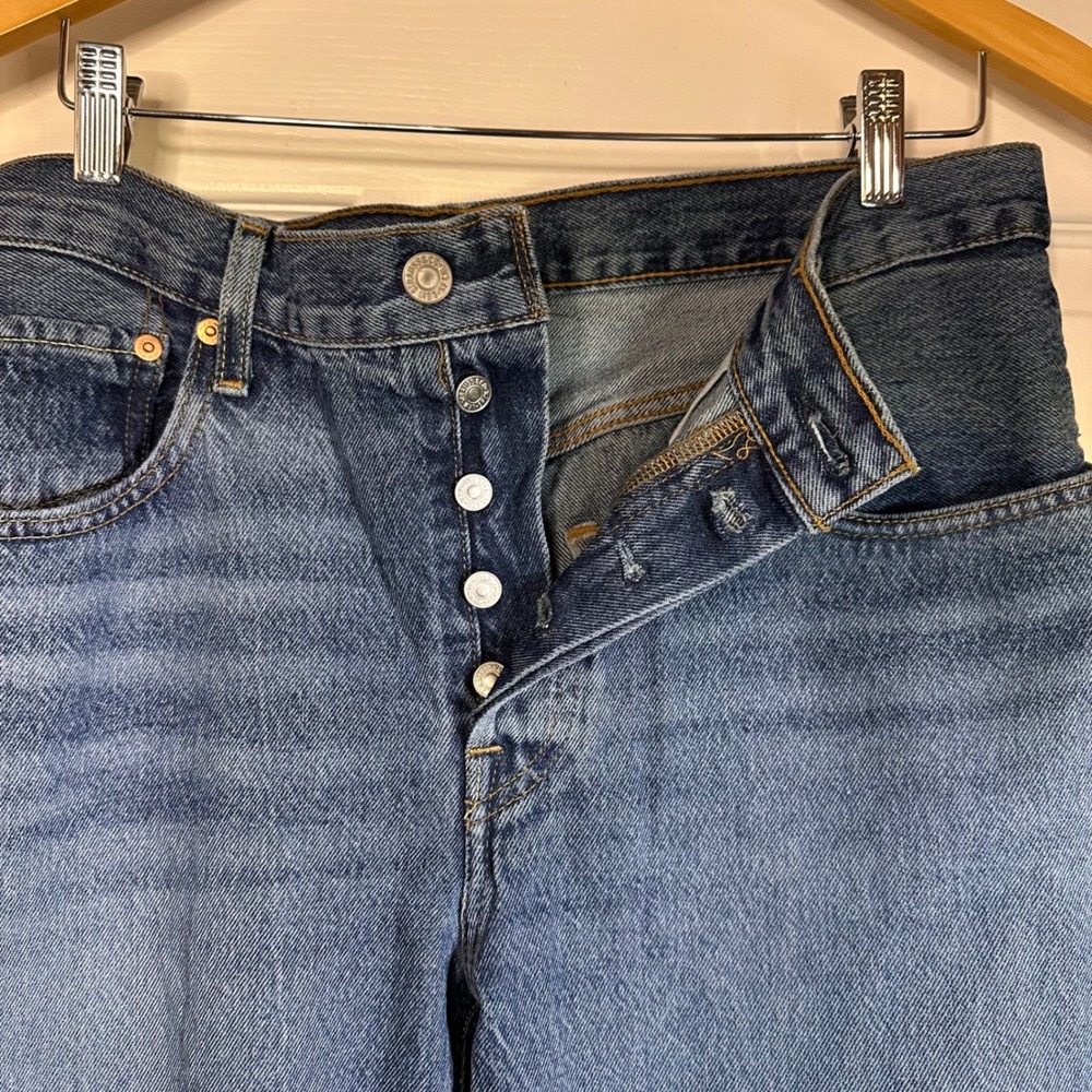 Levis Premium 501 90s Mens Straight Leg‎ Blue Denim Jeans W30 L30 Button Fly - Picture 5 of 10